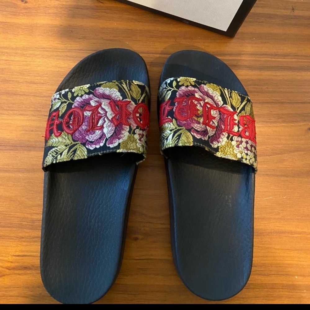 Gucci Slides -  Blind For Love